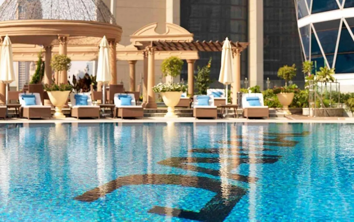 Guestready - High-Floor Luxury In Dubai Apartment